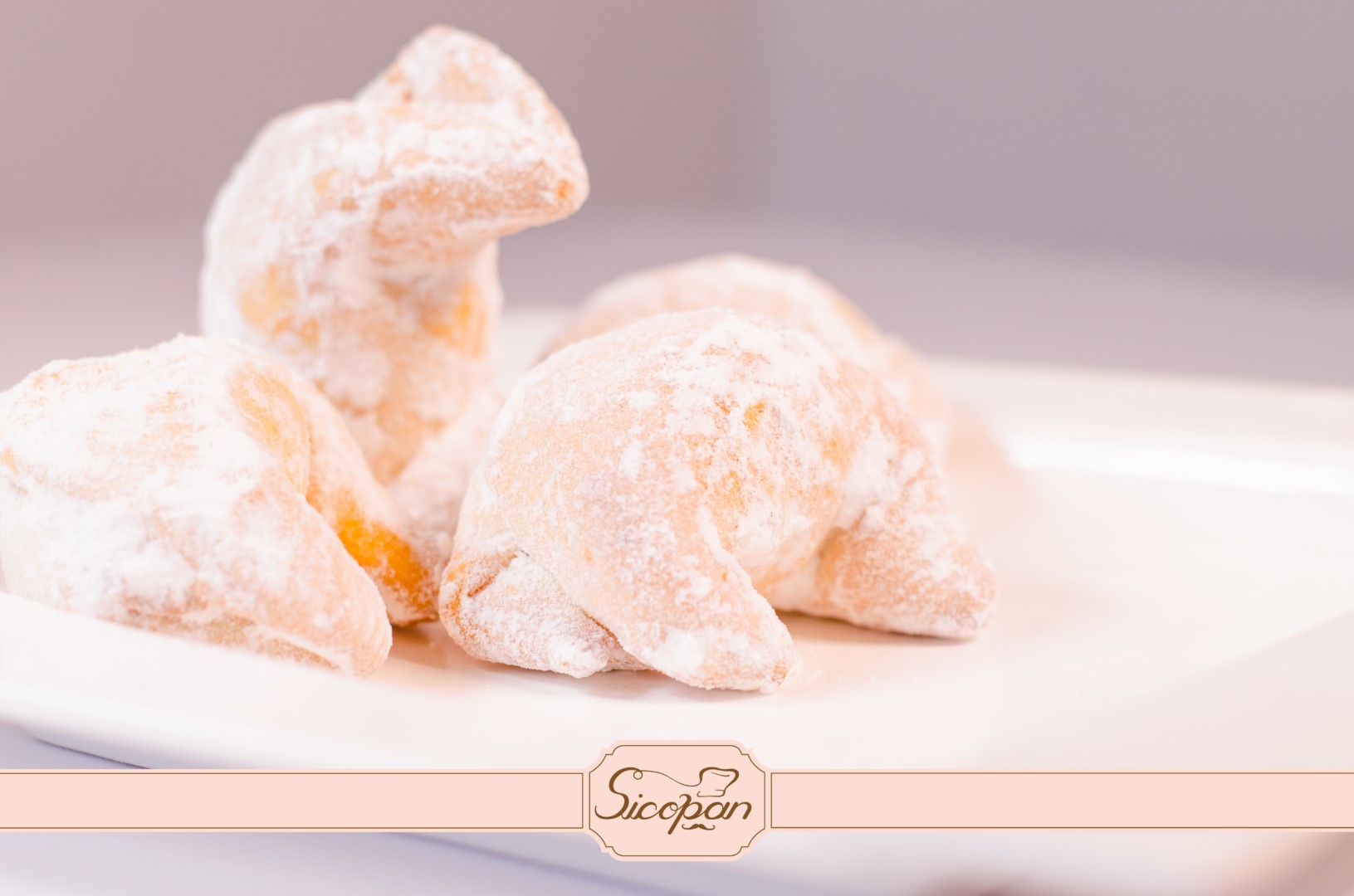 Cornulețe mari cu nucă (salon) - imagine 3