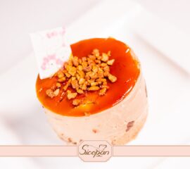 Tort monoporție cu mousse caramel