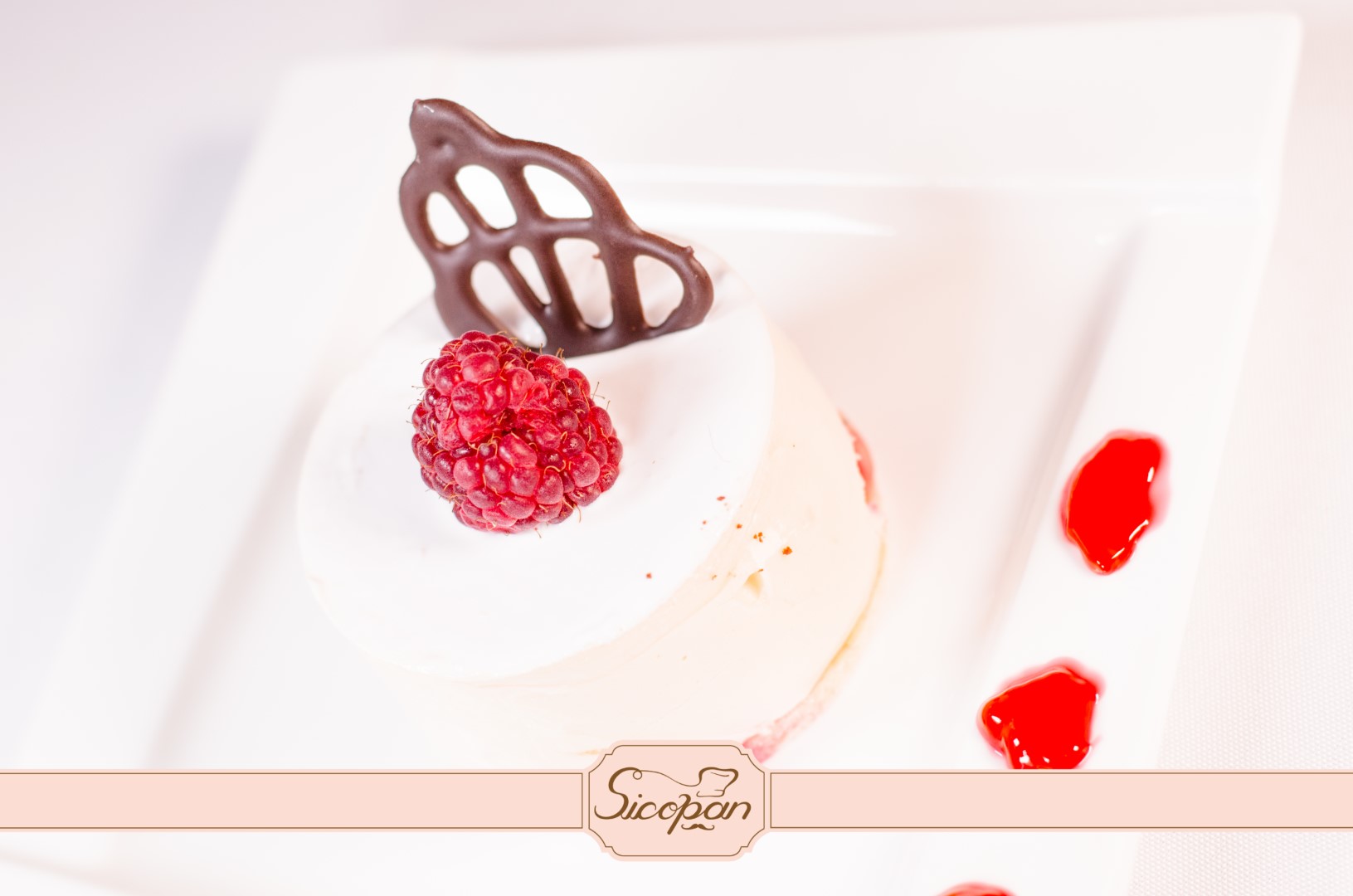 MiniMousse de Ciocolată albă cu zmeură sau caramel - imagine 6