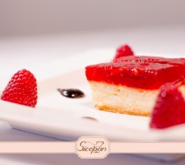 Prăjitură cu brânză și zmeură