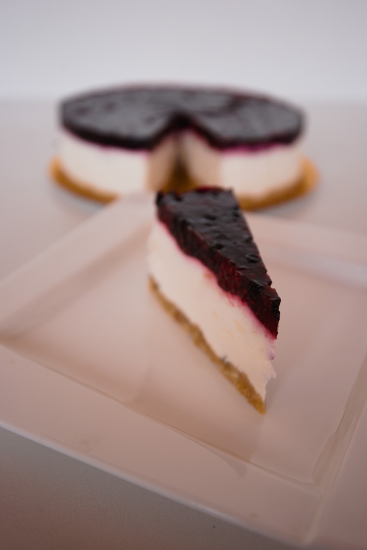 Tort cheesecake cu zmeură