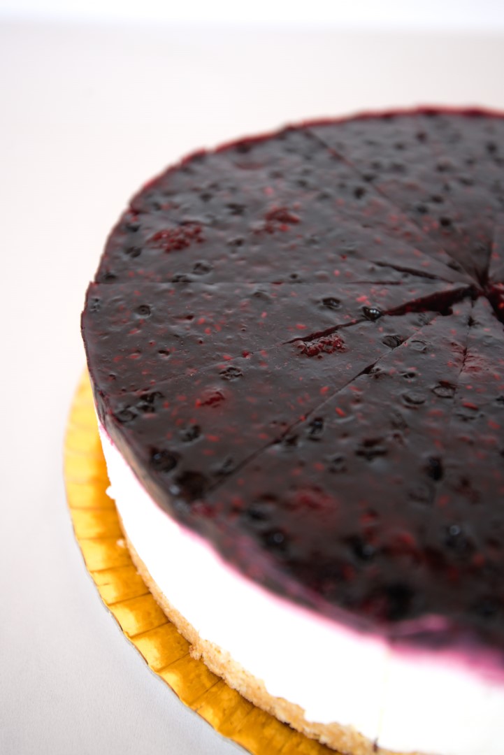 Tort cheesecake cu zmeură - imagine 3